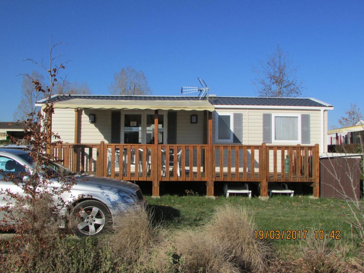 Assist' Mobil Home 348 - Mobil Home 3 Chambres Tout Confort 翁赞 外观 照片